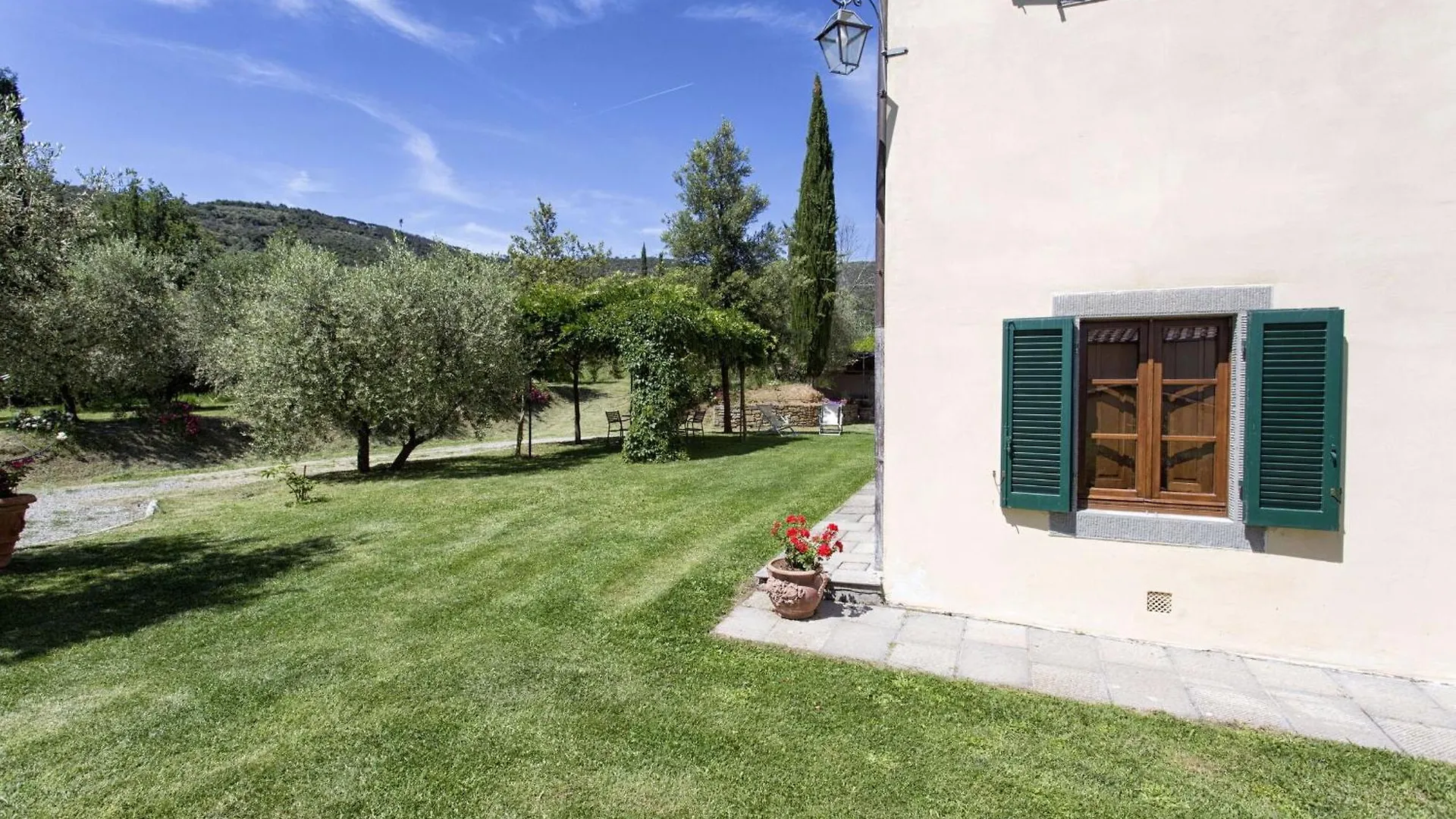 Villa San Pietro Cortona 0*,