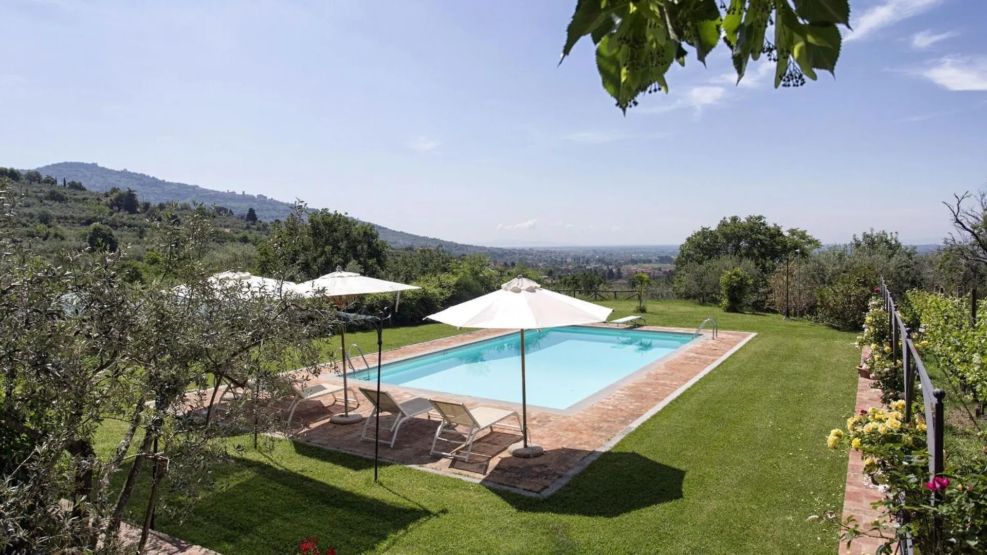 Villa San Pietro Cortona 0*,  Italy