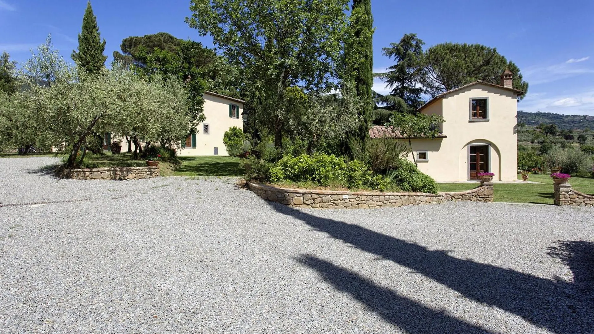 Villa San Pietro Cortona 0*,  Italy