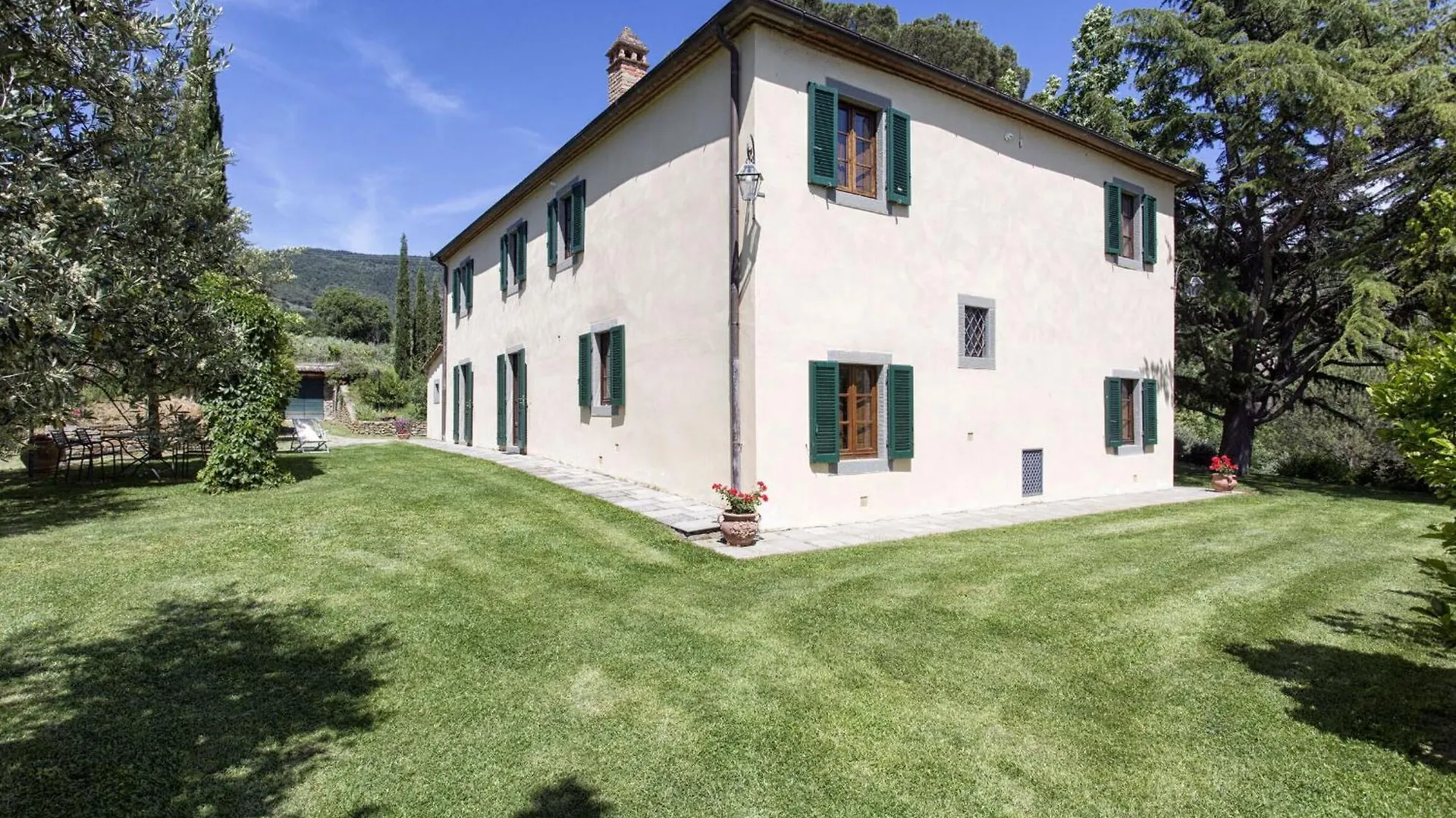 Villa San Pietro Cortona 0*,